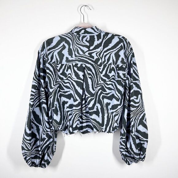 Ganni Tiger print tie front blouse - Picture 2 of 9
